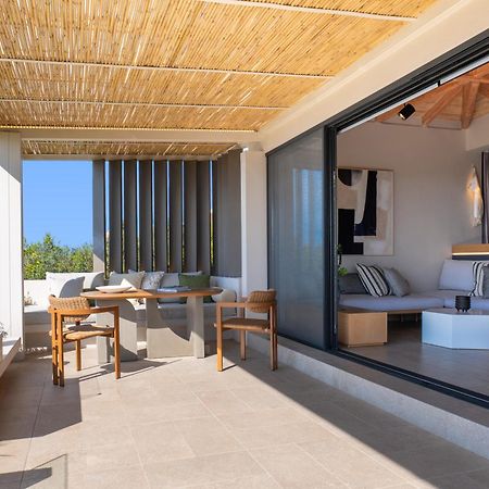 Artblue Villas Tsoukaládhes Buitenkant foto